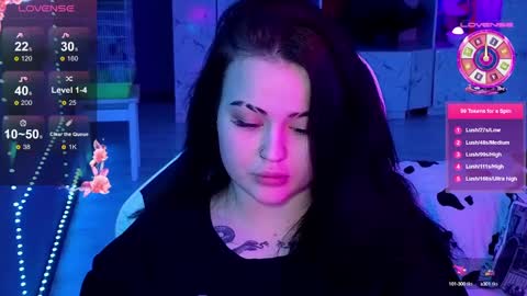 Mia online show from December 16, 8:16 pm