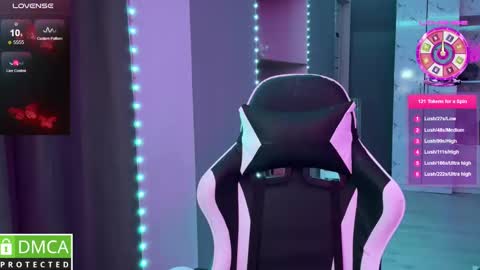 Mia online show from January 29, 9:17 pm