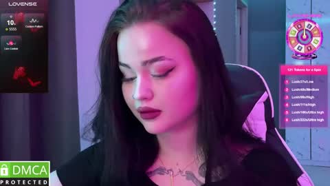 Mia online show from January 27, 3:47 am