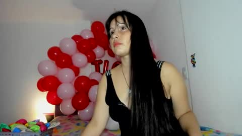 konie Diaz online show from February 25, 1:15 am