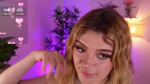 Kore online show from March 25, 7:28 pm