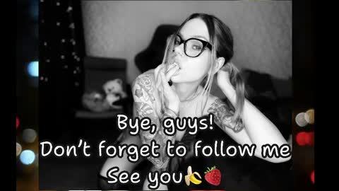 Jess online show from May 11, 4:04 pm