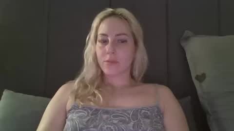 Grace online show from March 20, 9:09 pm