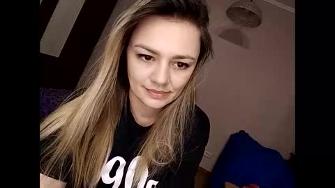 KrissSexi online show from January 24, 7:39 pm