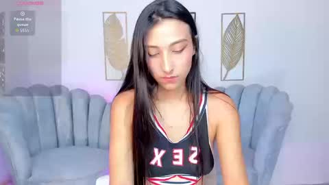 Kristine 33 online show from September 19, 8:52 pm