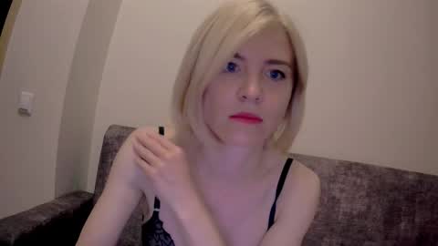 Snapshot of kristina_vagner chatting on September 12, 1:39 am kristina_vagner online show from September 12, 1:39 am