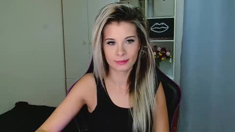 KristineAmore online show from January 12, 7:35 am