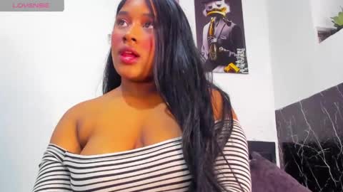 krixty online show from April 9, 7:41 pm