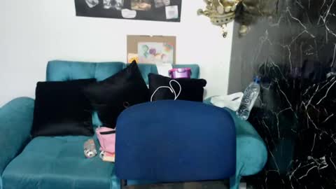 kronikafuckass online show from April 16, 12:27 pm