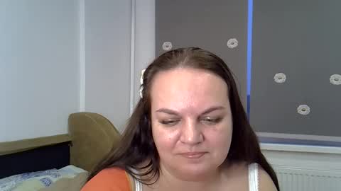 kurkuma_ online show from March 26, 4:31 pm