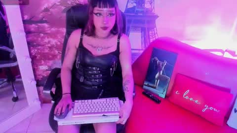 kuronamy online show from February 12, 12:51 pm