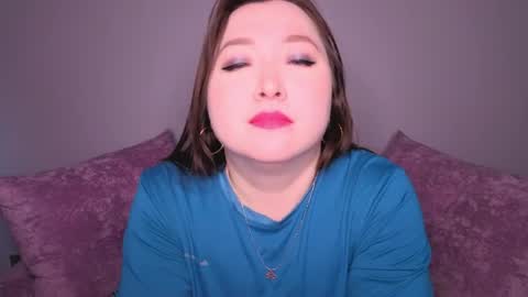 kyeacloser online show from March 26, 1:41 am