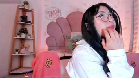 Kylie online show from March 9, 9:01 am