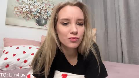 lina online show from February 2, 2:54 am