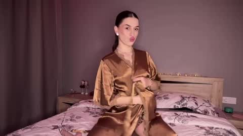 l1ps_stick online show from April 7, 5:26 pm