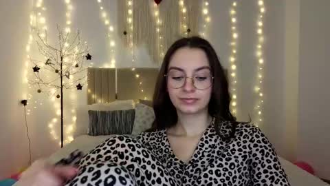 Margo  online show from January 5, 5:27 pm