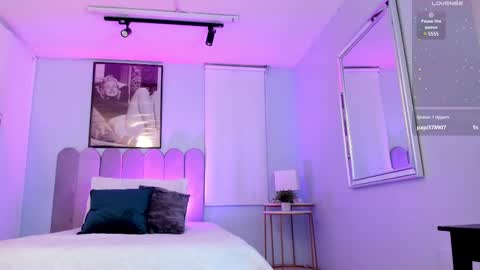 Cris  online show from March 12, 11:42 am