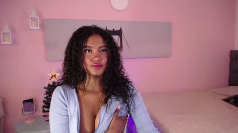 Karla - Instagram   lady karla1 online show from January 4, 2:35 pm