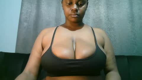 lady_dearra online show from June 17, 2:13 am
