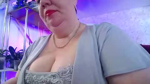 Lady Gloria online show from February 21, 7:53 am