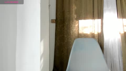 lady_miss___ online show from November 18, 12:28 pm