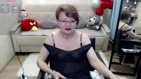 Diana online show from April 12, 3:04 pm