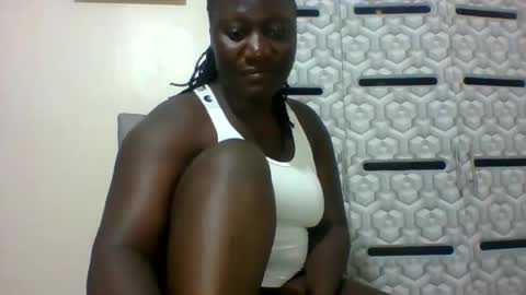 lindah32 online show from January 9, 6:26 pm