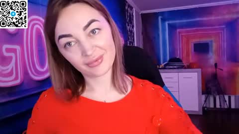 MERYEM online show from May 6, 1:26 pm
