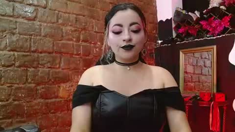 ladylunatikka online show from June 21, 12:03 am