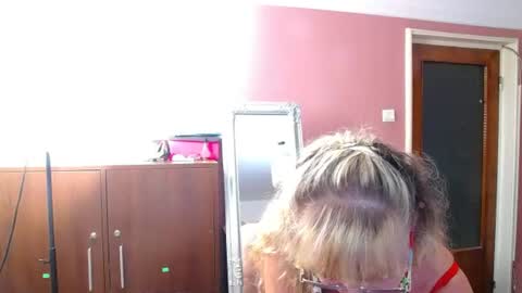 ladymariahx online show from August 1, 8:55 pm