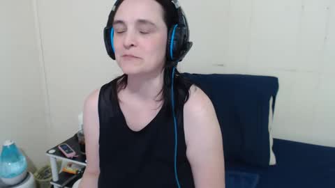 LadySlate online show from March 7, 1:20 am