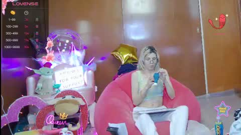 Skinnygirl online show from July 22, 1:17 am