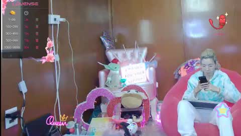 Skinnygirl online show from June 18, 12:56 am