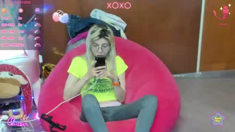 Skinnygirl online show from July 31, 2:01 am