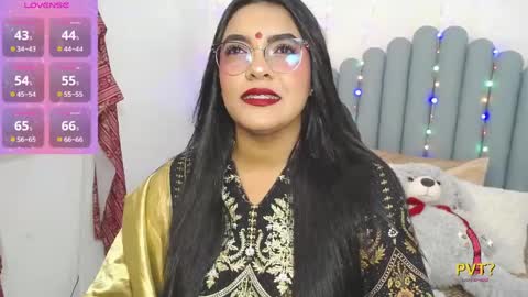 Laskhmirani online show from April 20, 7:06 pm