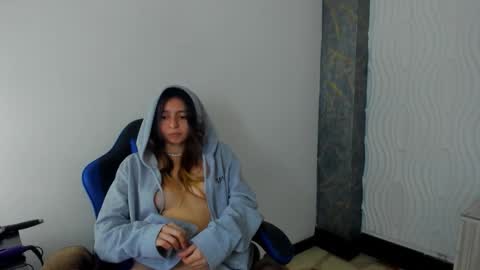 Lala clark online show from February 7, 9:51 pm