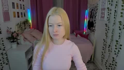 Laly online show from March 1, 6:02 am