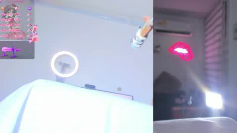 Lana online show from April 9, 9:15 am