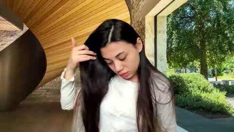 Lana online show from October 7, 9:36 am