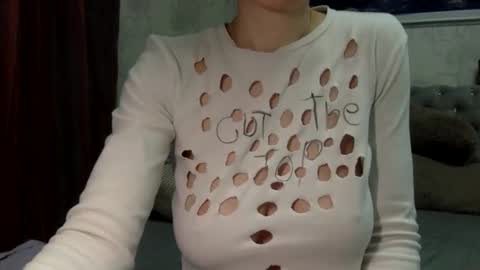 langoria online show from March 27, 12:45 am