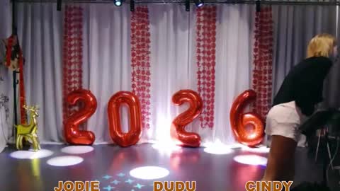 lankwaifong_cindy online show from March 4, 2:40 am