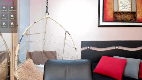      700  200   online show from February 3, 7:40 pm