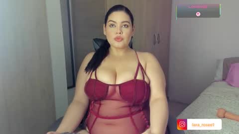 LARA ROSE online show from October 7, 4:39 am