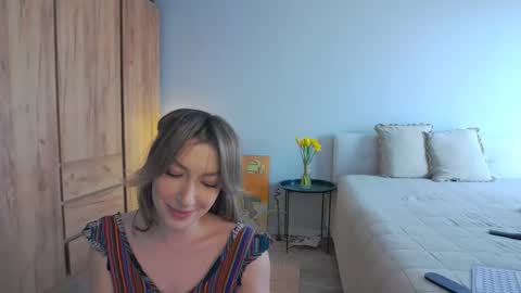 Snapshot of larakanes chatting on March 5, 7:16 am LaraKanes online show from March 5, 7:16 am