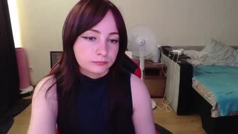 Laralianna online show from July 1, 3:11 pm