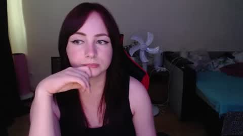 Laralianna online show from July 6, 3:03 pm