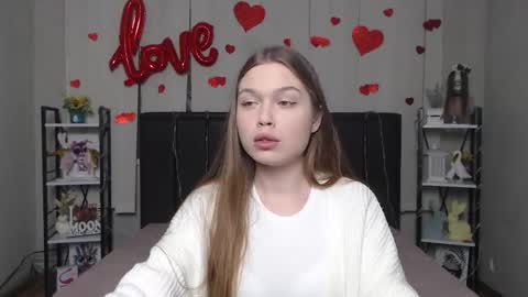 LaraPika online show from February 7, 6:12 pm