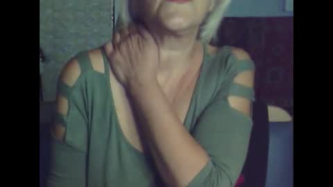 larisaq4ugo24 online show from September 13, 8:22 am