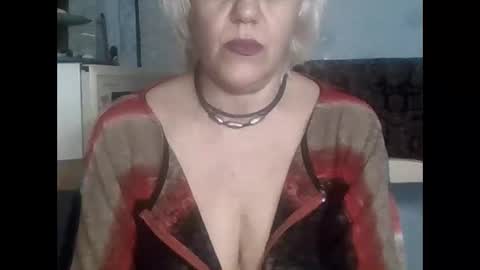 larisaq4ugo24 online show from March 18, 11:04 am