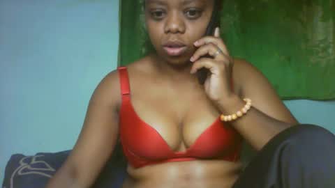 larissa645771 online show from February 14, 9:00 am